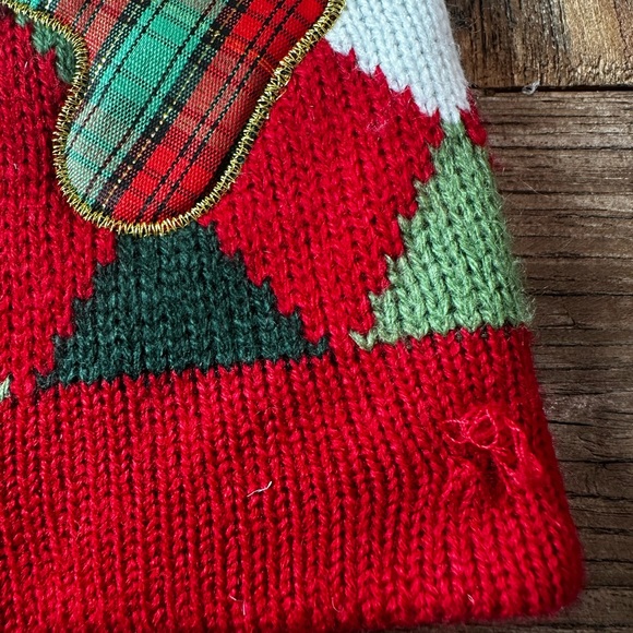 Festive Red and Green Dog Sweater - Picture 7 of 10